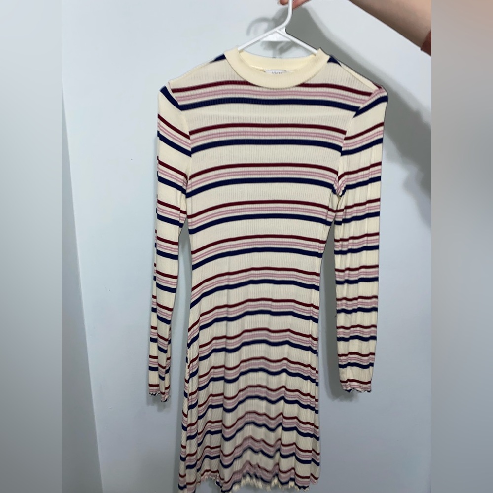 Cute long sleeve fitted dress
